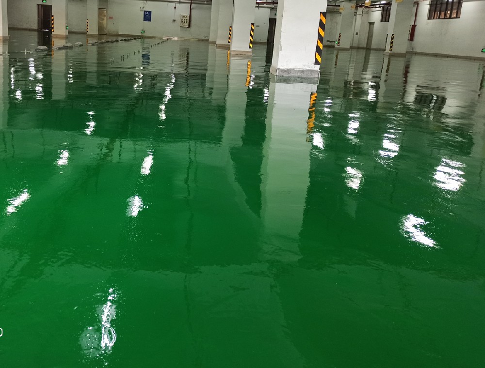 清遠(yuǎn)農(nóng)商銀行地下車庫地坪漆工程項目